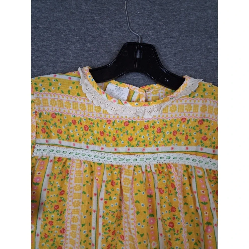 VTG Womens Nightgown 12 Yellow Floral Lace Trim Cottage Core Grandma Prairie US